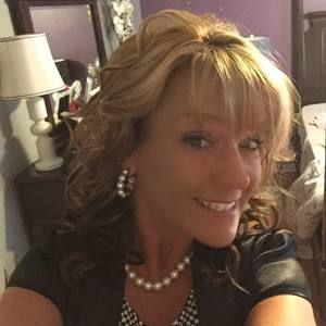 Meet your Posher, Gina